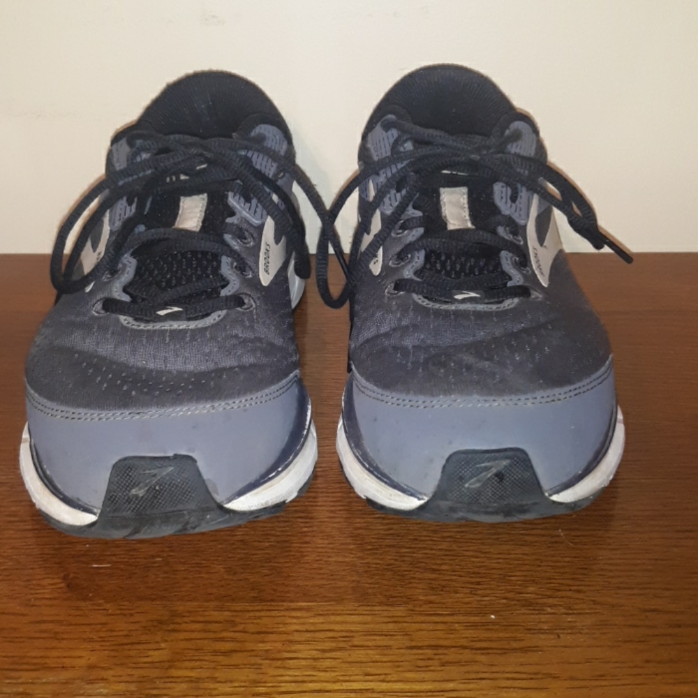 Brooks Dyad Shoes